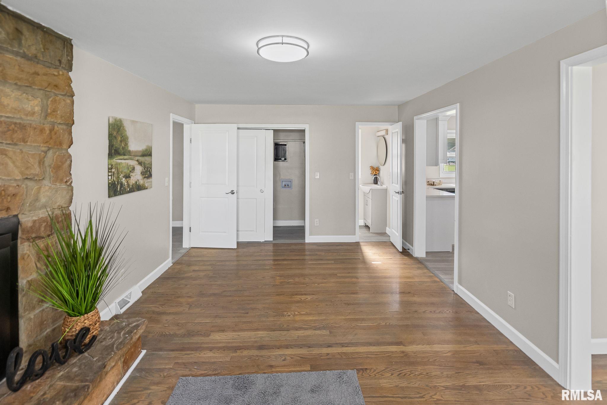 510 Westhaven Drive Centralia, IL 62801 - Photo 12 of 51