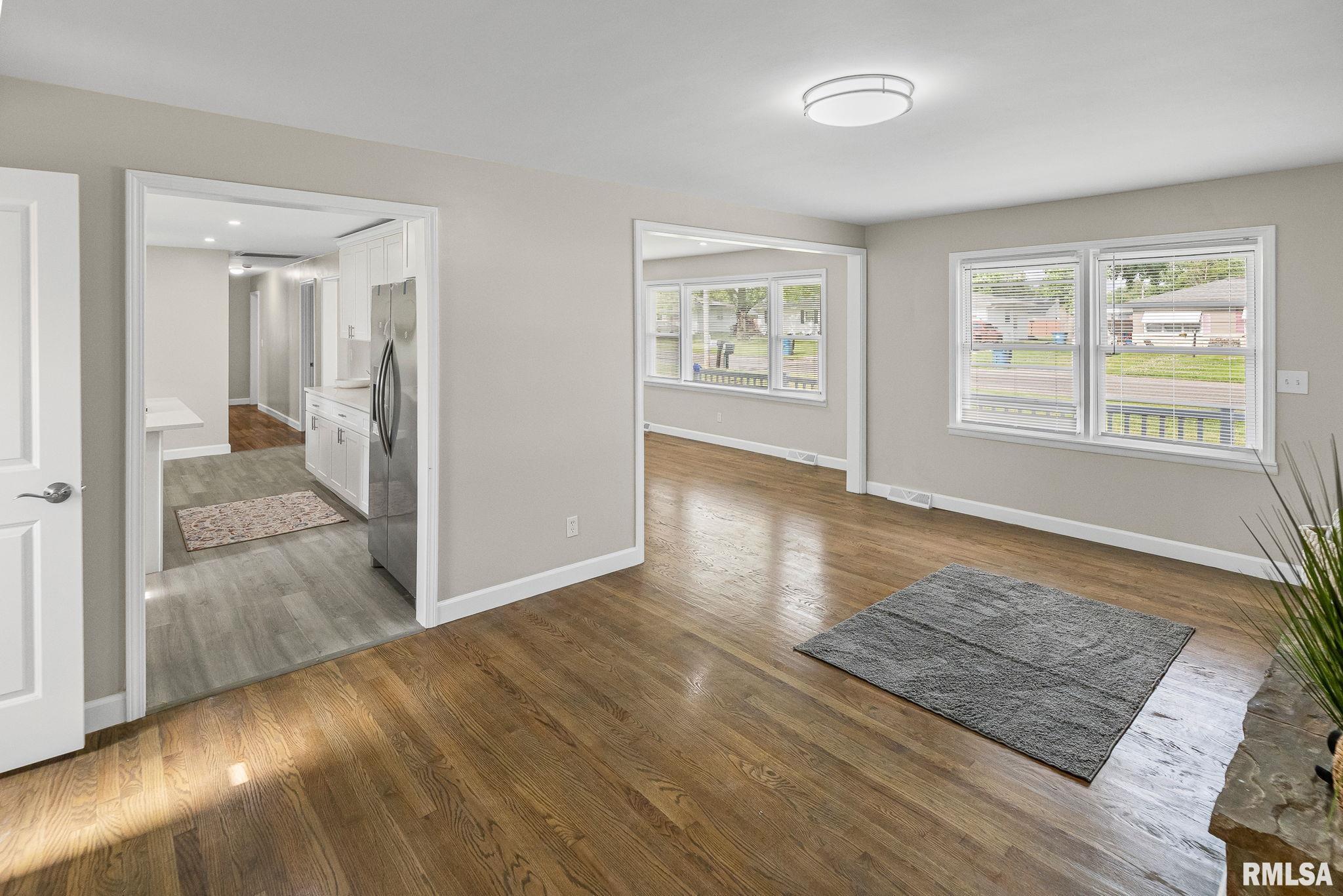 510 Westhaven Drive Centralia, IL 62801 - Photo 13 of 51