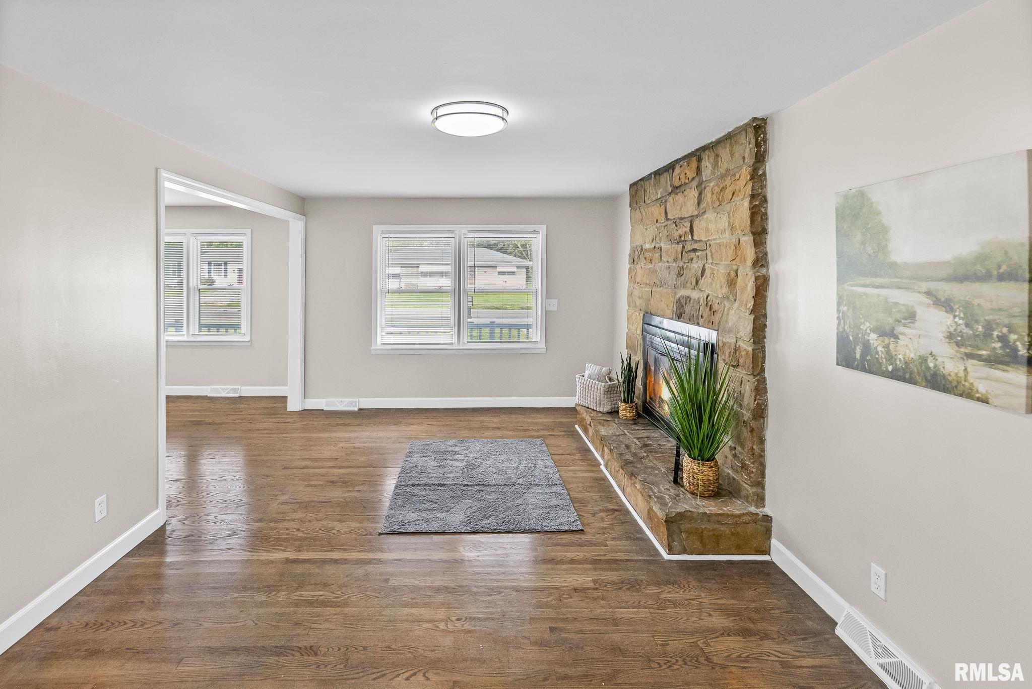 510 Westhaven Drive Centralia, IL 62801 - Photo 15 of 51