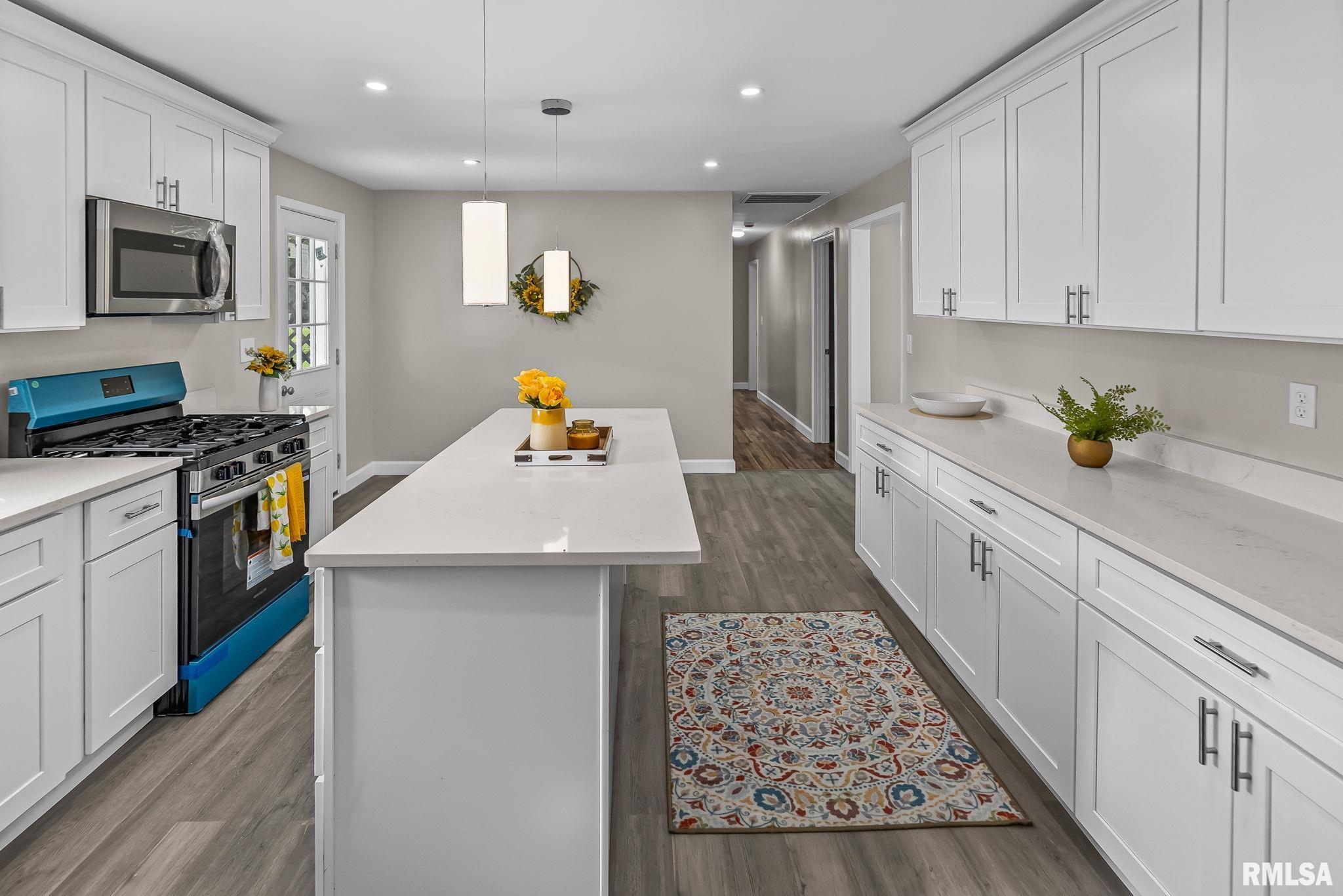 510 Westhaven Drive Centralia, IL 62801 - Photo 19 of 51