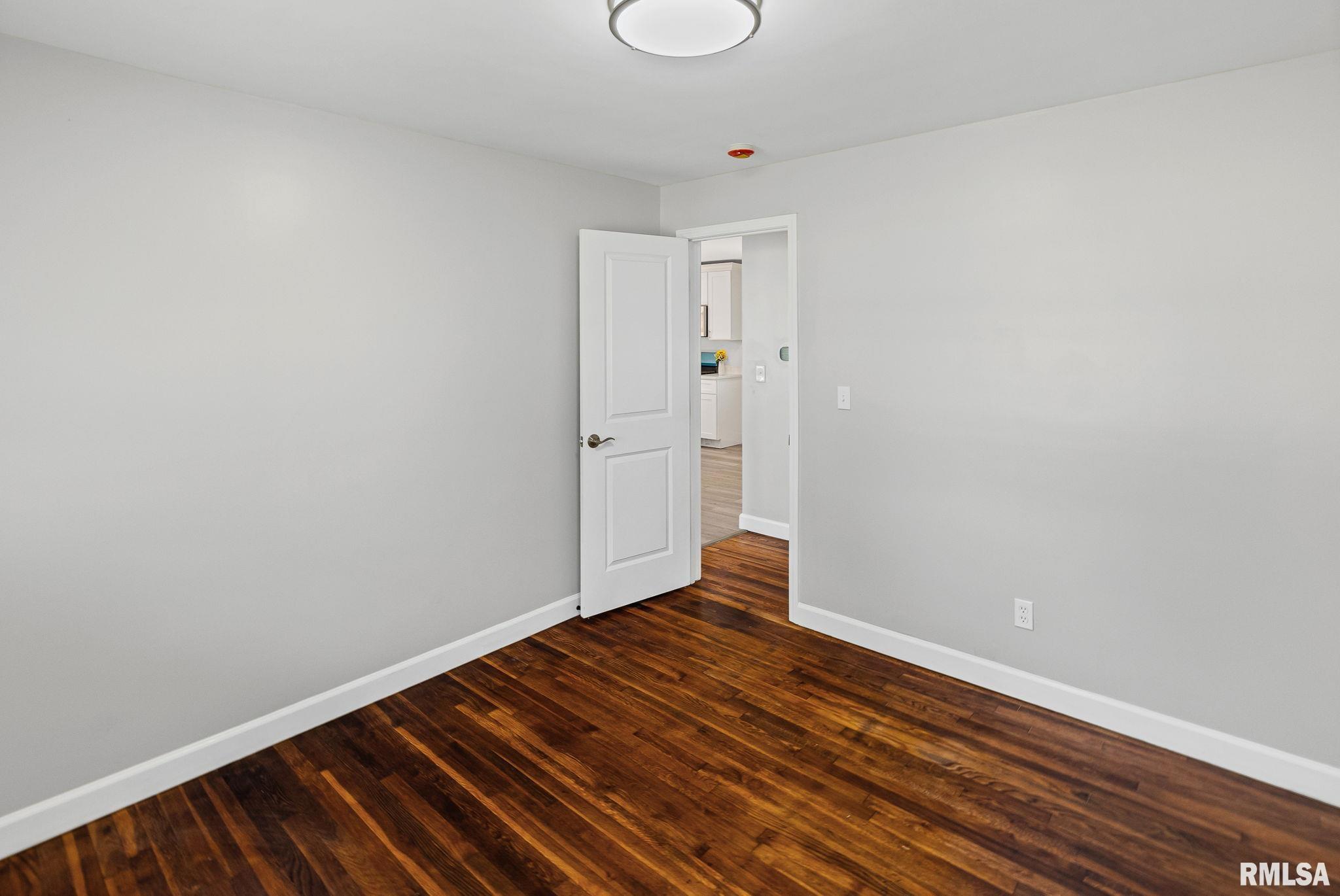 510 Westhaven Drive Centralia, IL 62801 - Photo 31 of 51