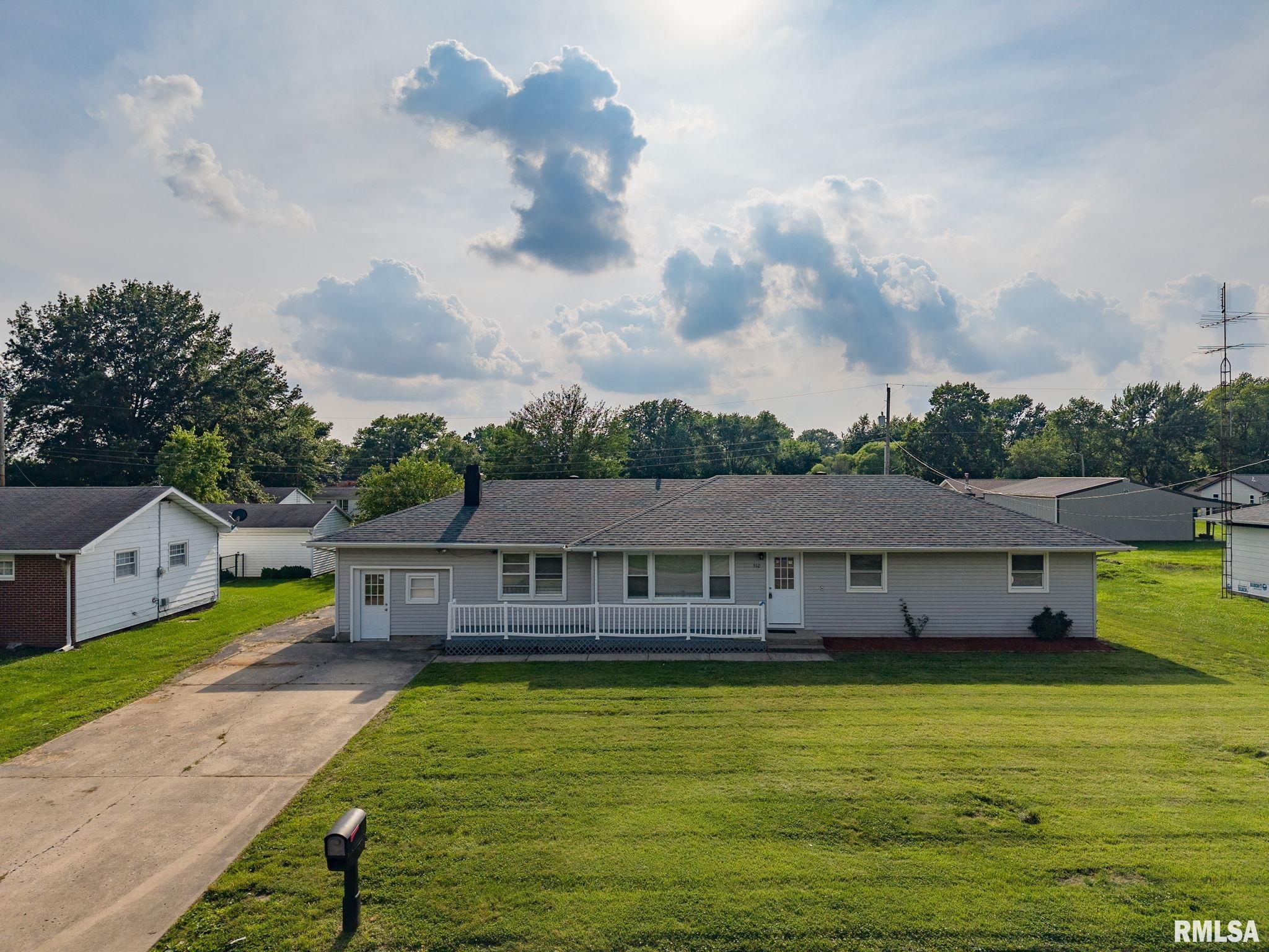 510 Westhaven Drive Centralia, IL 62801 - Photo 41 of 51