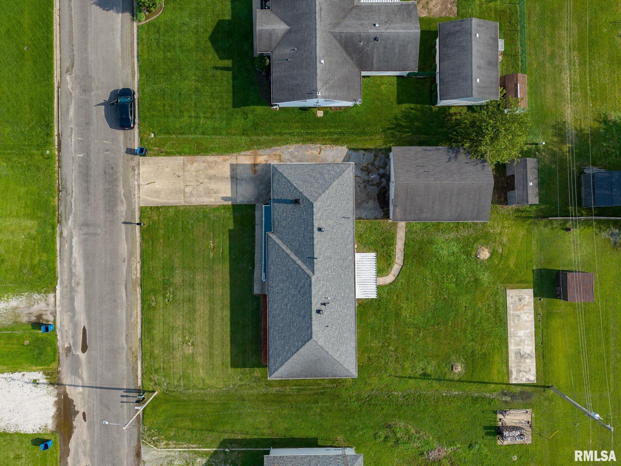 510 Westhaven Drive Centralia, IL 62801 - Photo 46 of 51