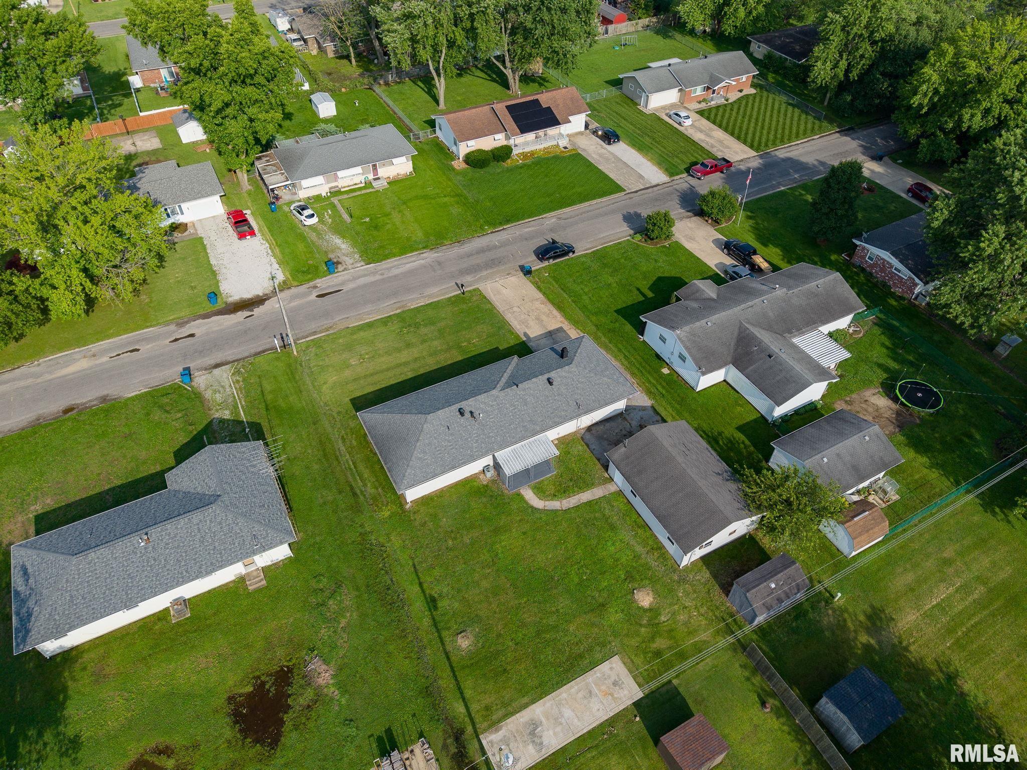 510 Westhaven Drive Centralia, IL 62801 - Photo 47 of 51