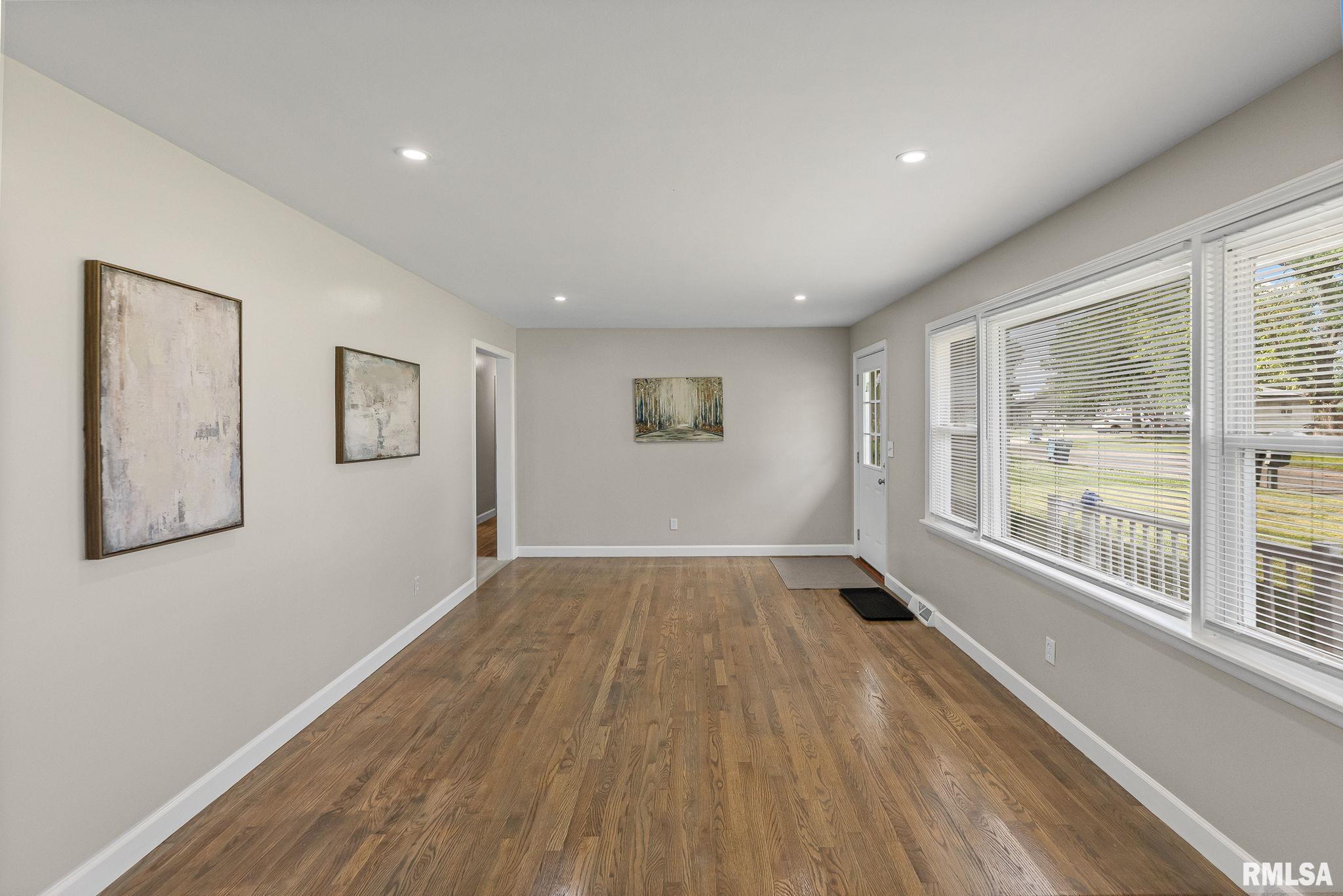 510 Westhaven Drive Centralia, IL 62801 - Photo 9 of 51