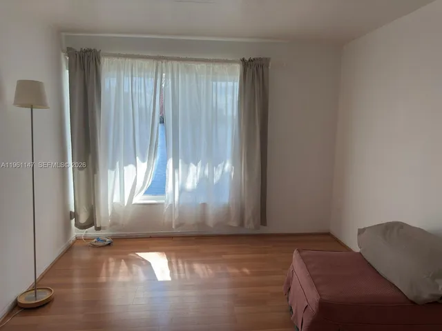 $440,000 | 1284 Northeast 191st Street, Unit 1284, North Miami Beach, FL 33179