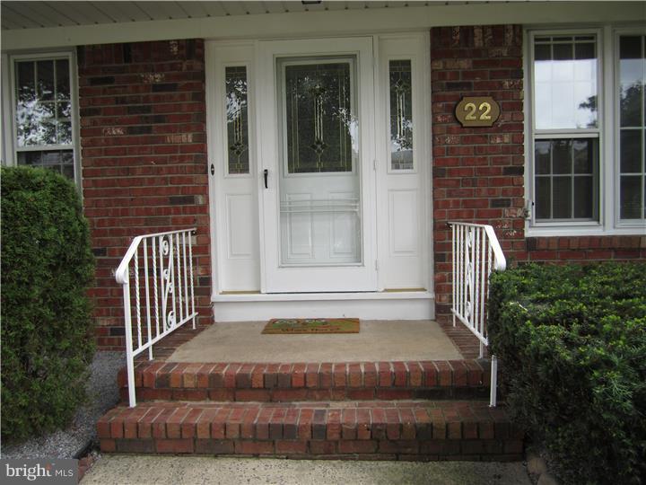22 Weyburne Road Hamilton, NJ 08690 - Photo 2 of 12 Exterior Front