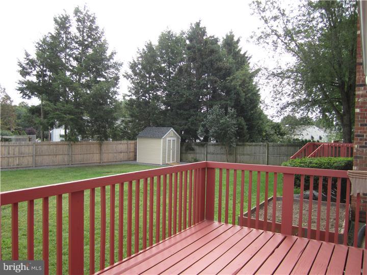 22 Weyburne Road Hamilton, NJ 08690 - Photo 11 of 12 Deck