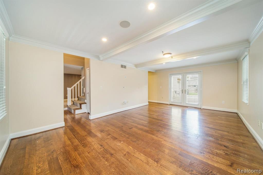 514 West 3rd Street Rochester, MI 48307 - Photo 8 of 45