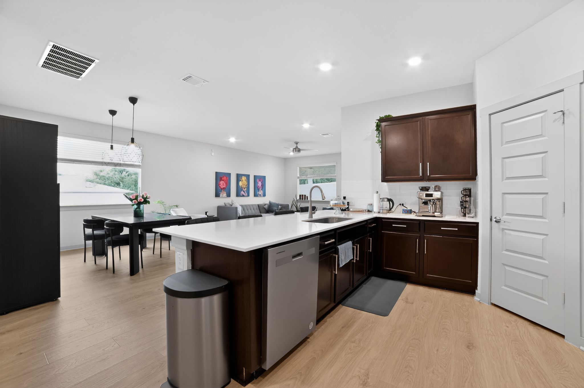 2413 Tucker Lane Austin, TX 78754 - Photo 6 of 26