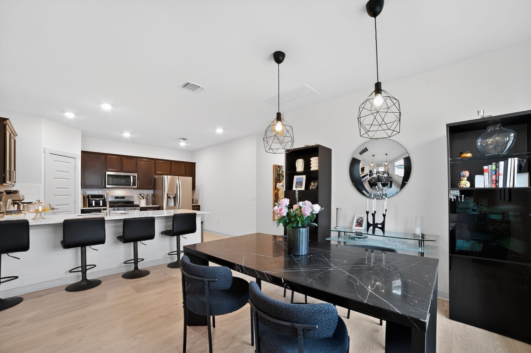 2413 Tucker Lane Austin, TX 78754 - Photo 10 of 26