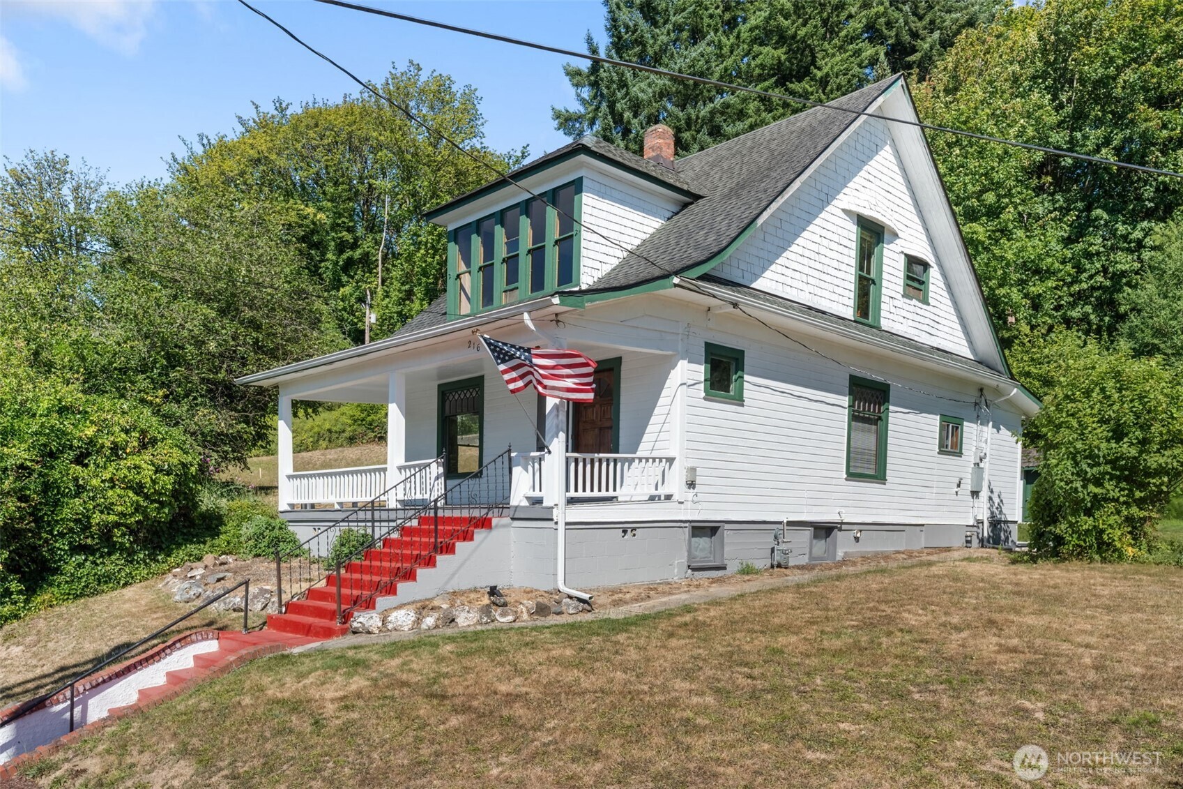 216 Southeast 1st Street Winlock, WA 98596 - Photo 4 of 40