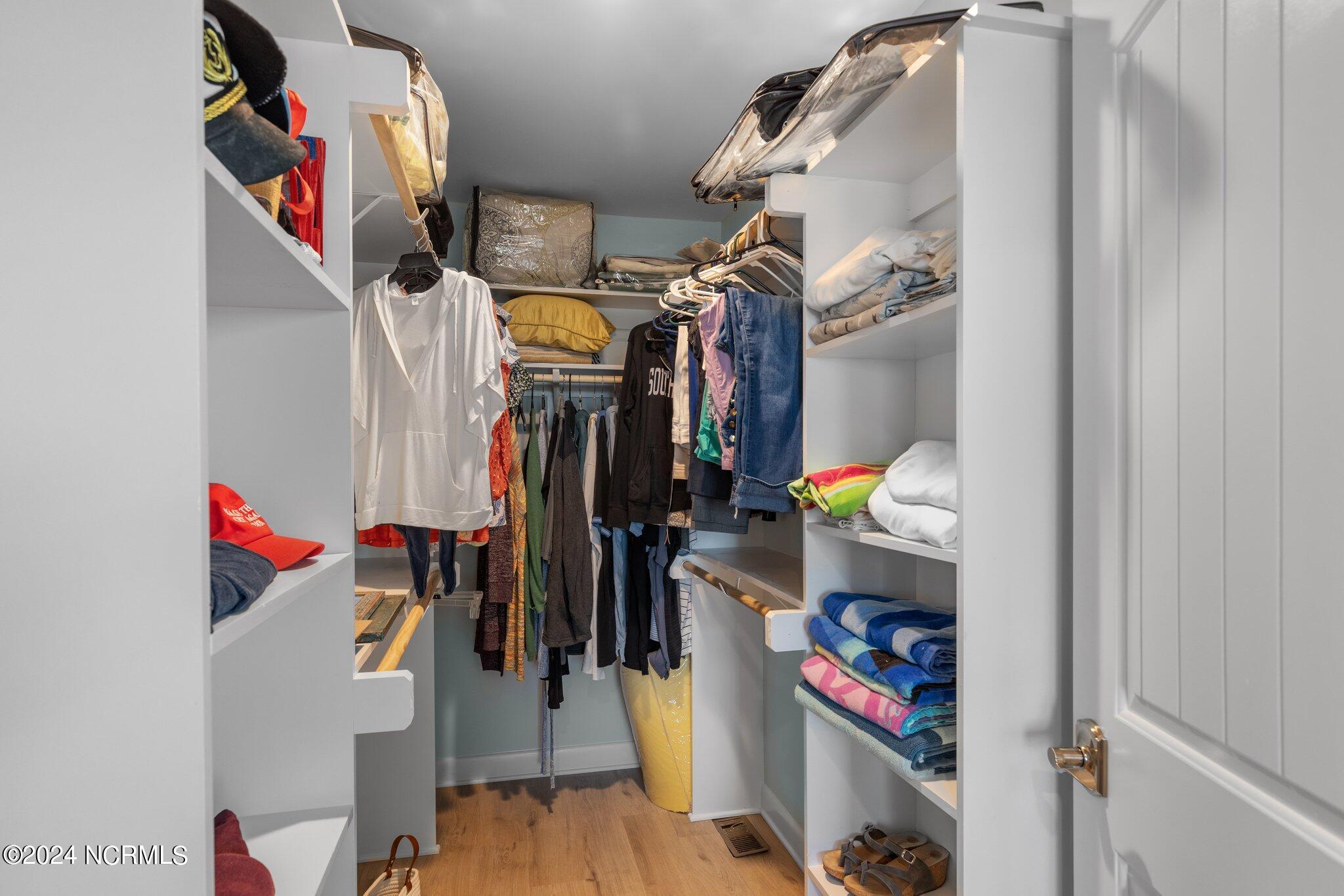 152 Taylor Road Marshallberg, NC 28553 - Photo 29 of 46 Walk in closet