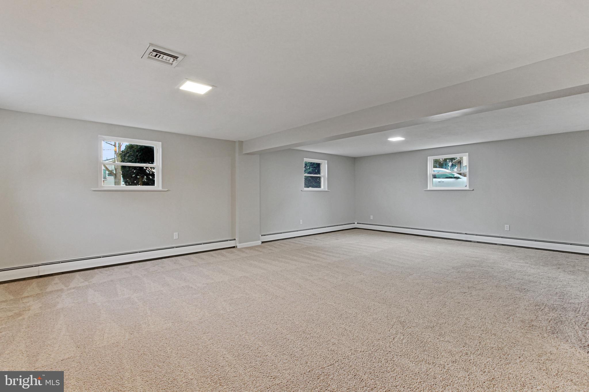 425 Clearview Road Hanover, PA 17331 - Photo 17 of 28 Gallery Image 17