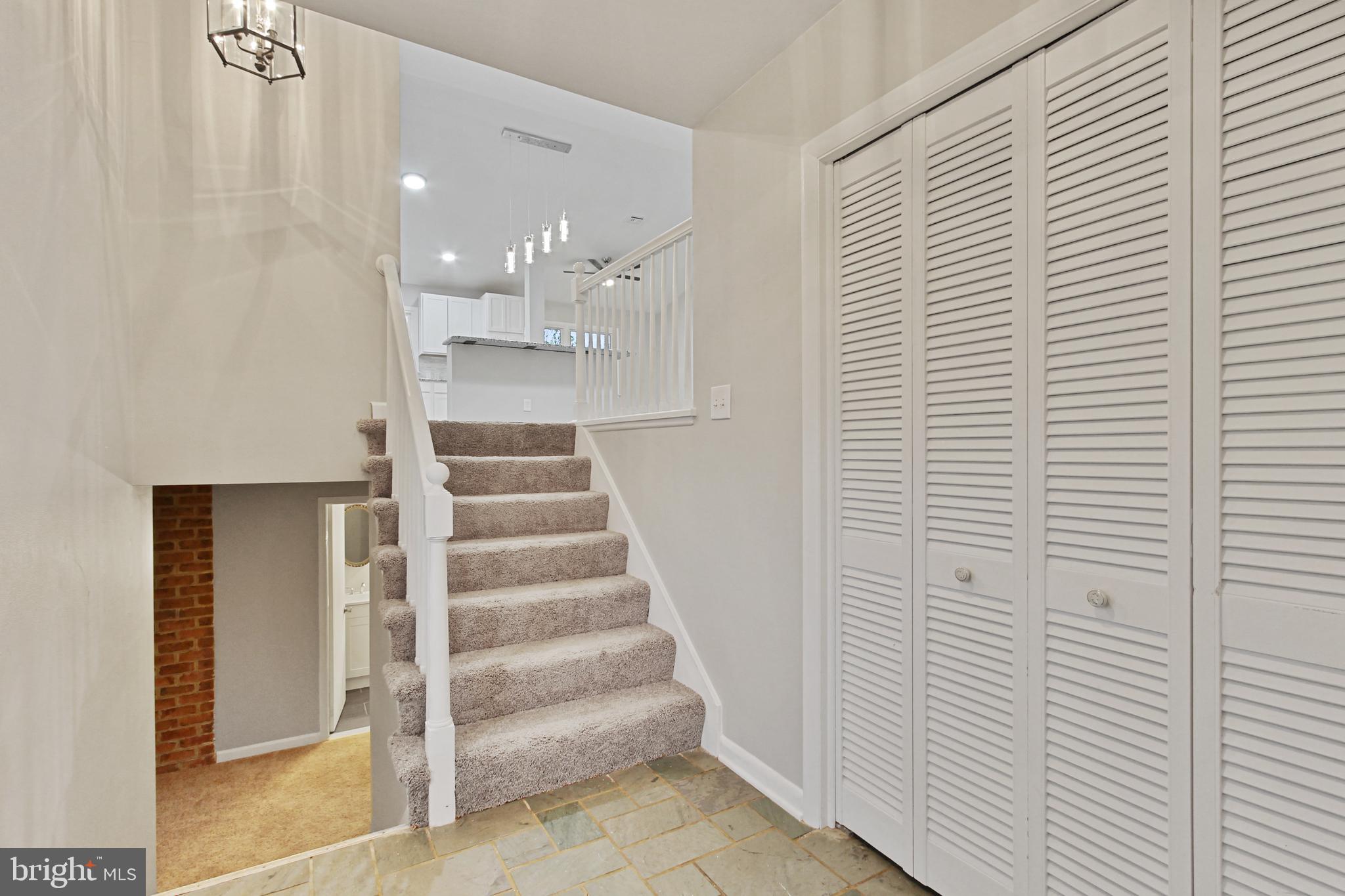 425 Clearview Road Hanover, PA 17331 - Photo 3 of 28 Gallery Image 3