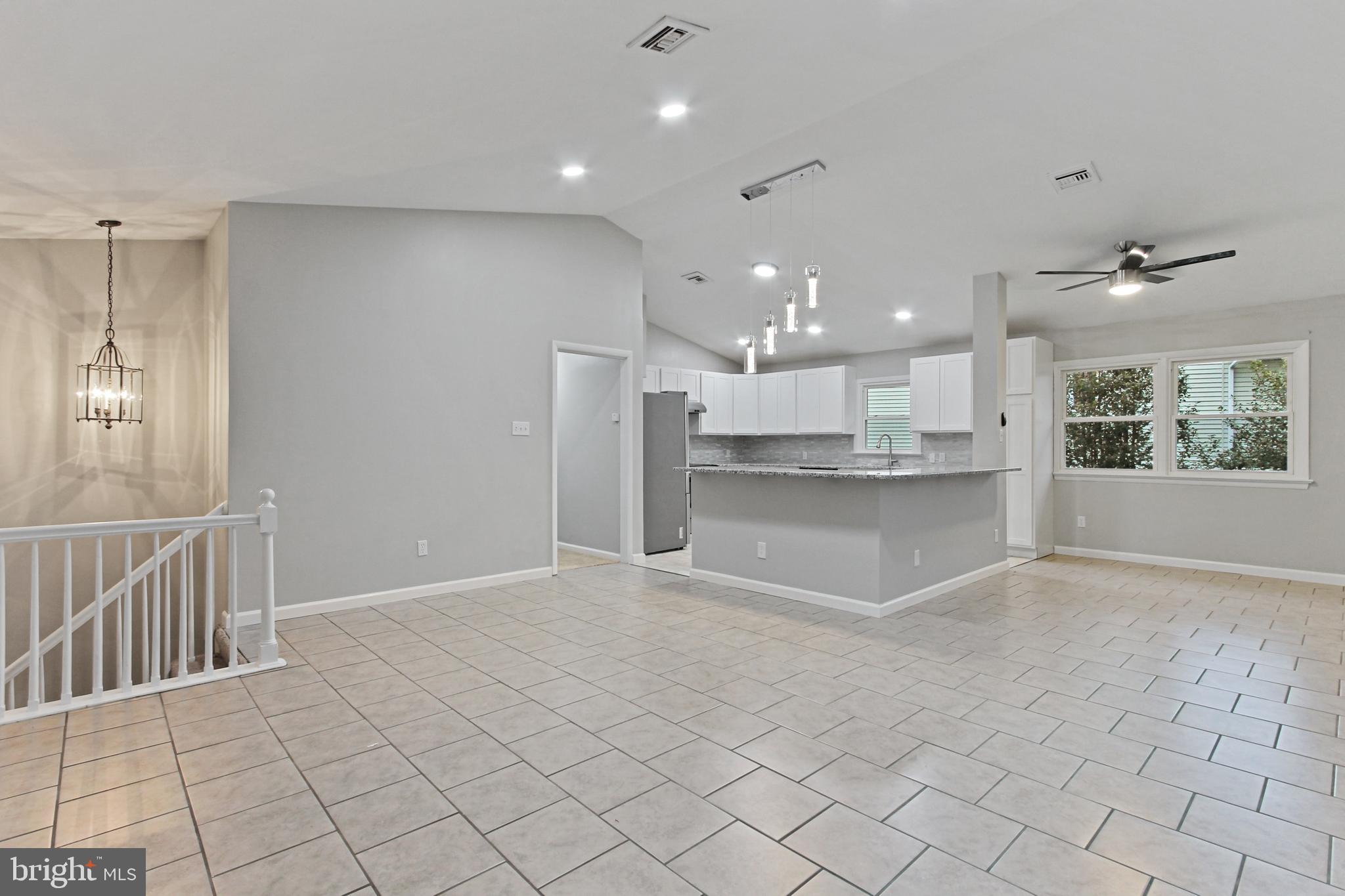 425 Clearview Road Hanover, PA 17331 - Photo 5 of 28 Gallery Image 5