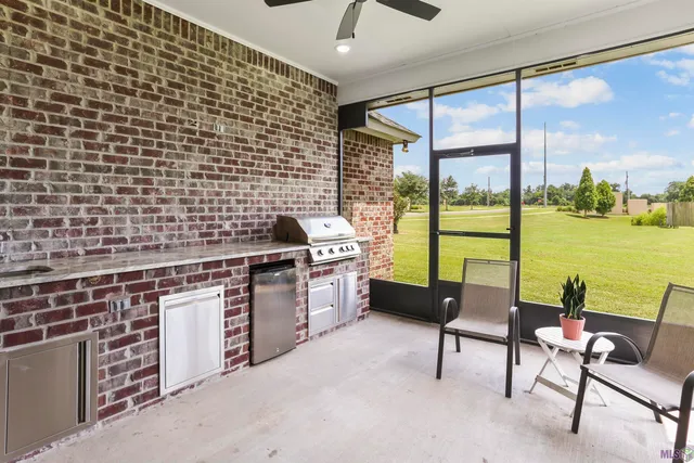 $389,000 | 39561 Hernando De Soto Drive, Darrow, LA 70725