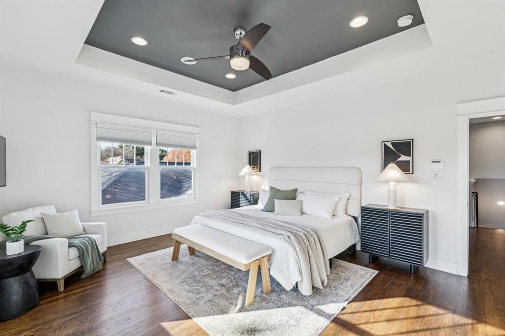 5938 Goliad Avenue Dallas, TX 75206 - Photo 13 of 34 2nd floor primary bedroom