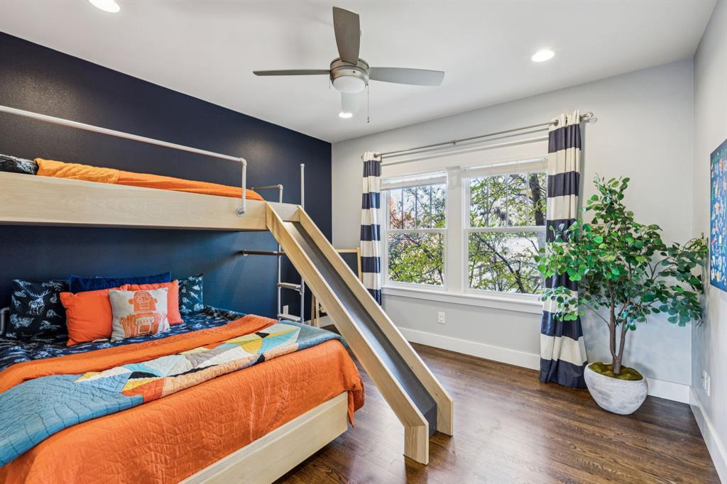 5938 Goliad Avenue Dallas, TX 75206 - Photo 23 of 34 2nd floor bedroom with built in bunk beds