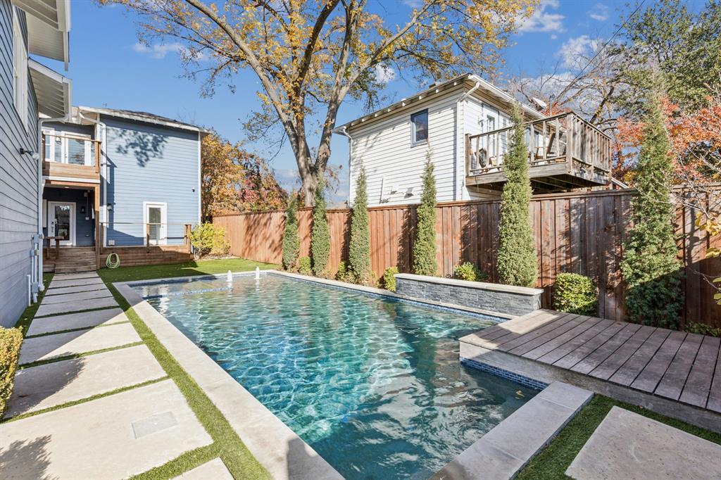 5938 Goliad Avenue Dallas, TX 75206 - Photo 27 of 34 Heated pool and spa with in-floor cleaner