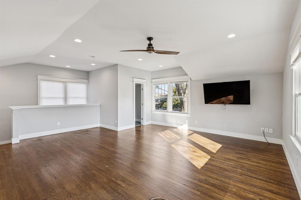 5938 Goliad Avenue Dallas, TX 75206 - Photo 32 of 34 468 SF Guest Quarters over garage