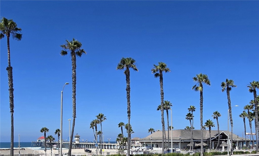 200 Pacific Coast Highway, Unit 130 Huntington Beach, CA 92648 - Photo 32 of 36 a view of a city with a building in the background