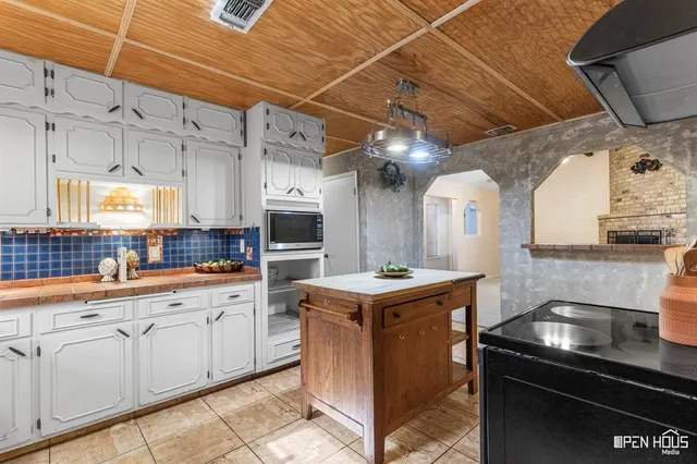 $220,000 | 1 Masterson Circle, Wichita Falls, TX 76308