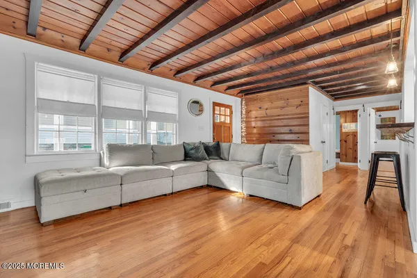 $2,750 | 228 Fischer Boulevard, Toms River, NJ 08753