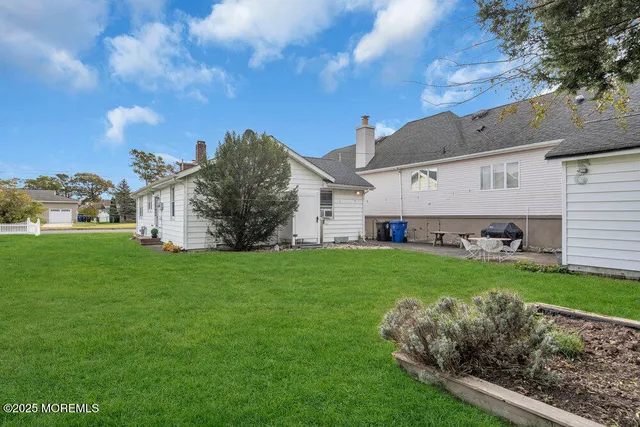 $2,900 | 228 Fischer Boulevard, Toms River, NJ 08753