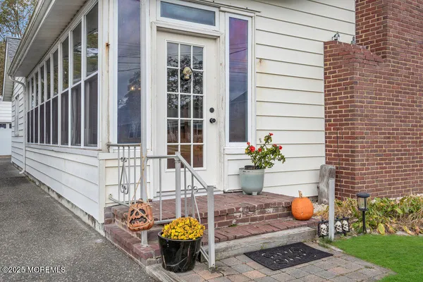 $2,750 | 228 Fischer Boulevard, Toms River, NJ 08753