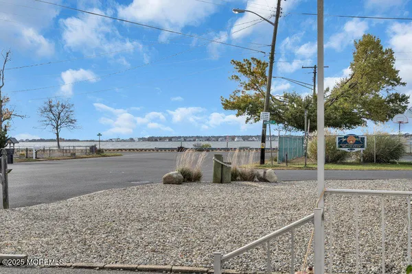 $2,750 | 228 Fischer Boulevard, Toms River, NJ 08753