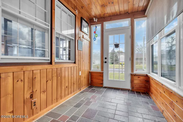 $2,750 | 228 Fischer Boulevard, Toms River, NJ 08753