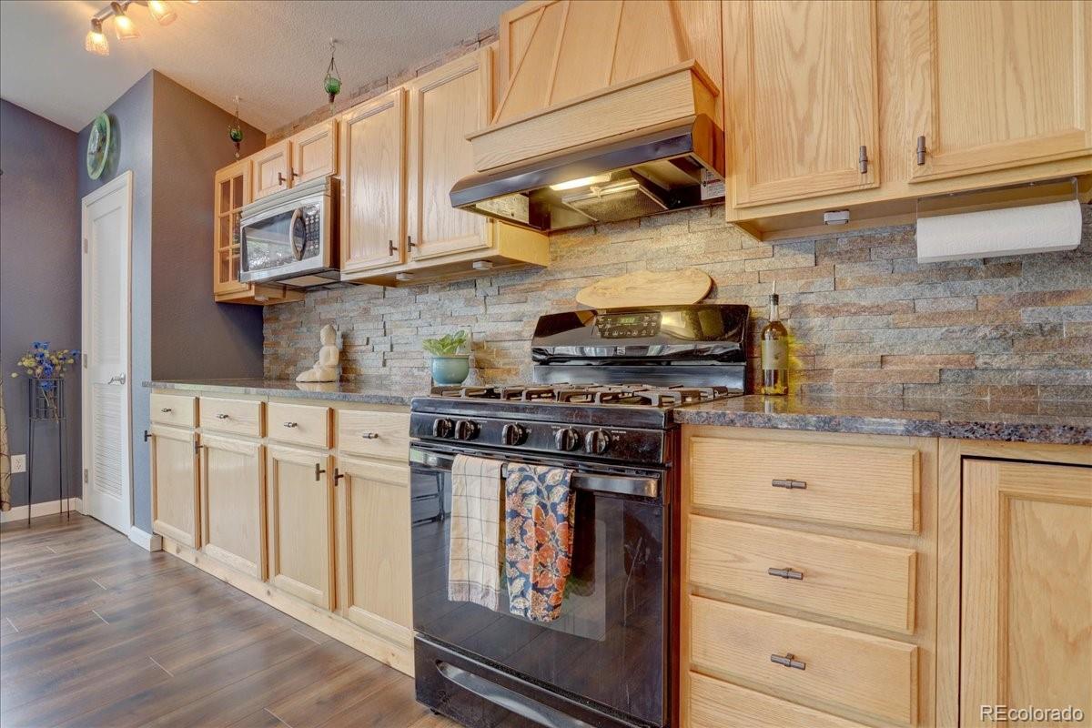 30968 Witteman Road Conifer, CO 80433 - Photo 9 of 38 Gallery Image 9