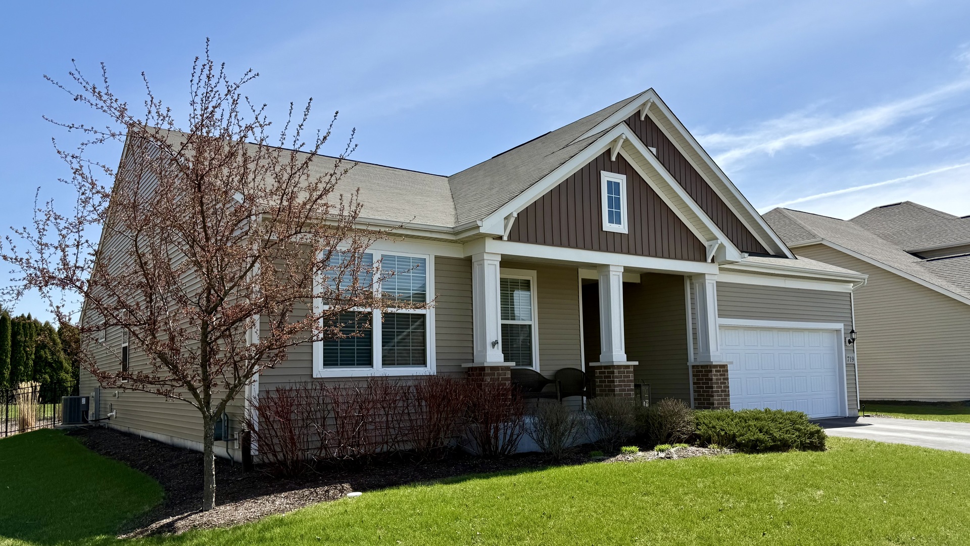 719 Foxborough Road South Elgin, IL 60177 - Photo 1 of 34 Gallery Image 1