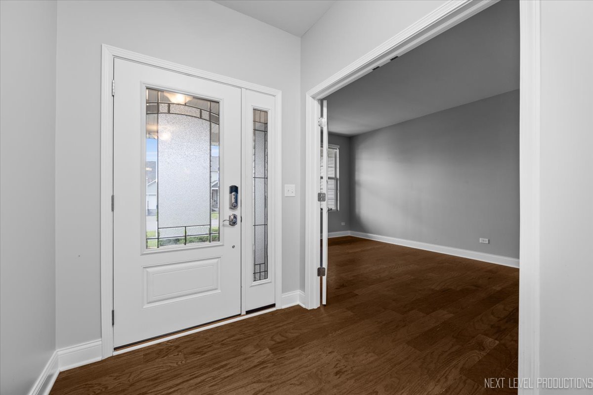719 Foxborough Road South Elgin, IL 60177 - Photo 21 of 34 Gallery Image 21