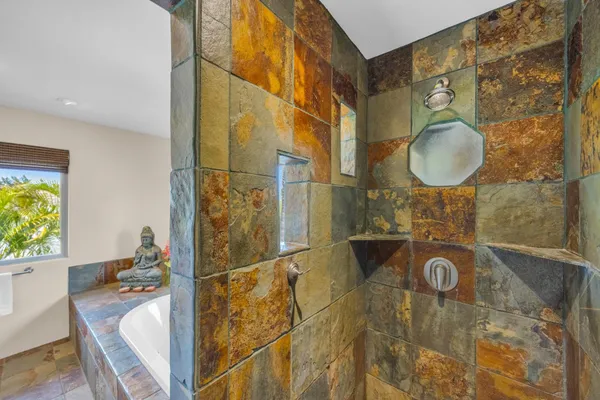 $2,325,000 | 3386 East Lani Ikena Way, Kihei, HI 96753