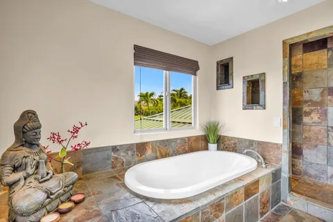 $2,225,000 | 3386 East Lani Ikena Way, Kihei, HI 96753