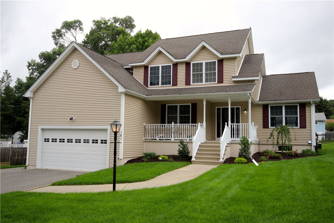 161 Lydia Avenue Woonsocket, RI 02895 - Photo 1 of 16 Gallery Image 1