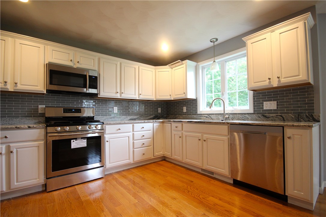 161 Lydia Avenue Woonsocket, RI 02895 - Photo 2 of 16 Gallery Image 2