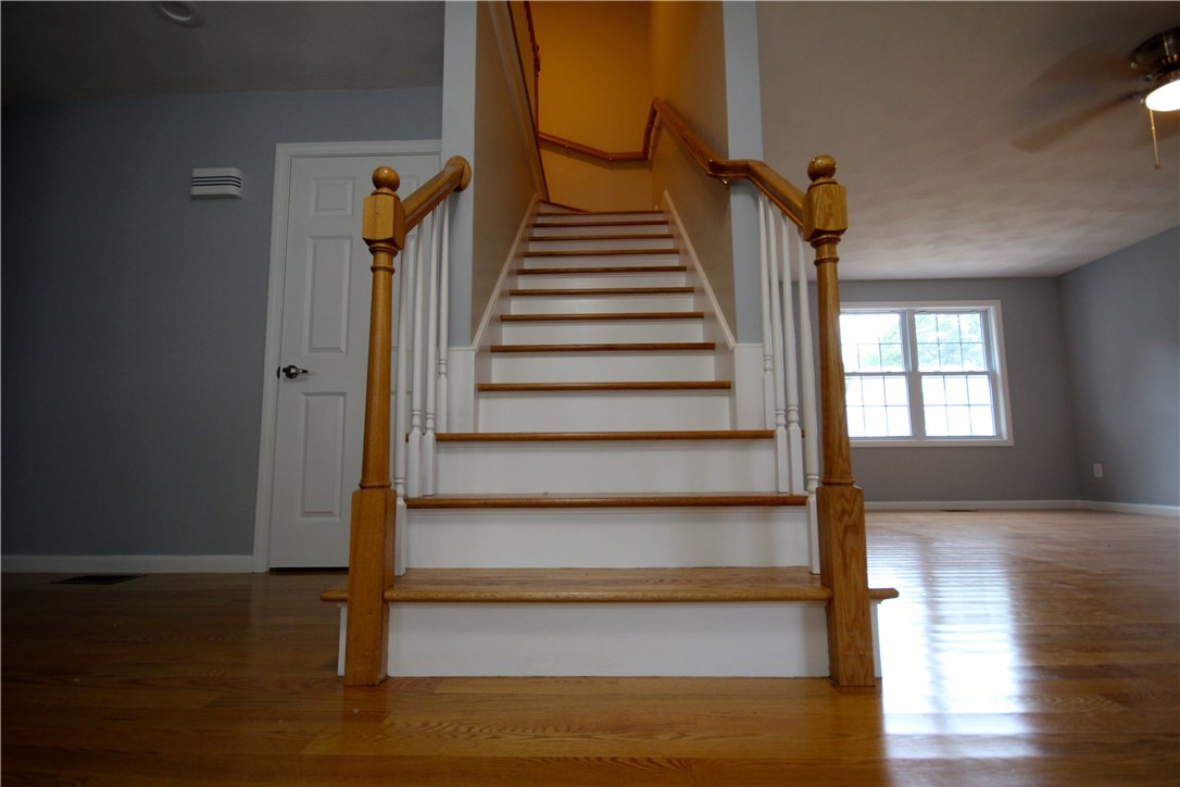 161 Lydia Avenue Woonsocket, RI 02895 - Photo 6 of 16 Gallery Image 6