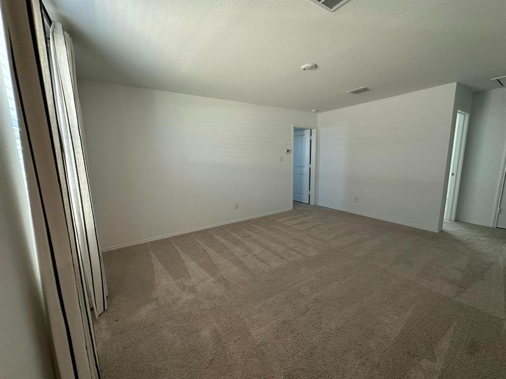 3210 Normandy Brk Road Dallas, TX 75212 - Photo 3 of 9 a view of room