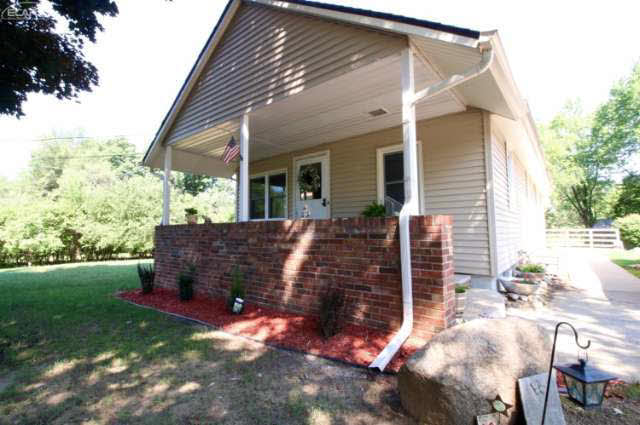 6044 West Frances Road Clio, MI 48420 - Photo 1 of 34 21199652.JPG