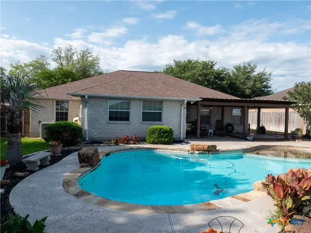 a view of outdoor space