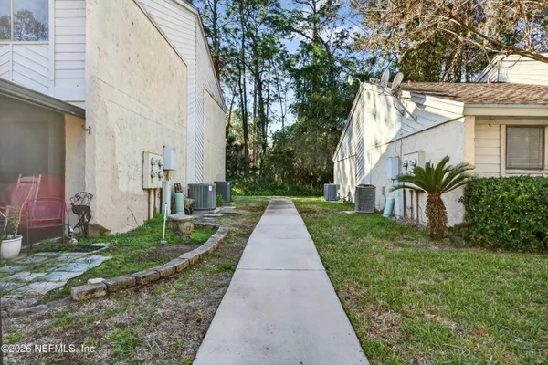 $127,000 | 3801 Crown Point Road, Unit 1292, Jacksonville, FL 32257