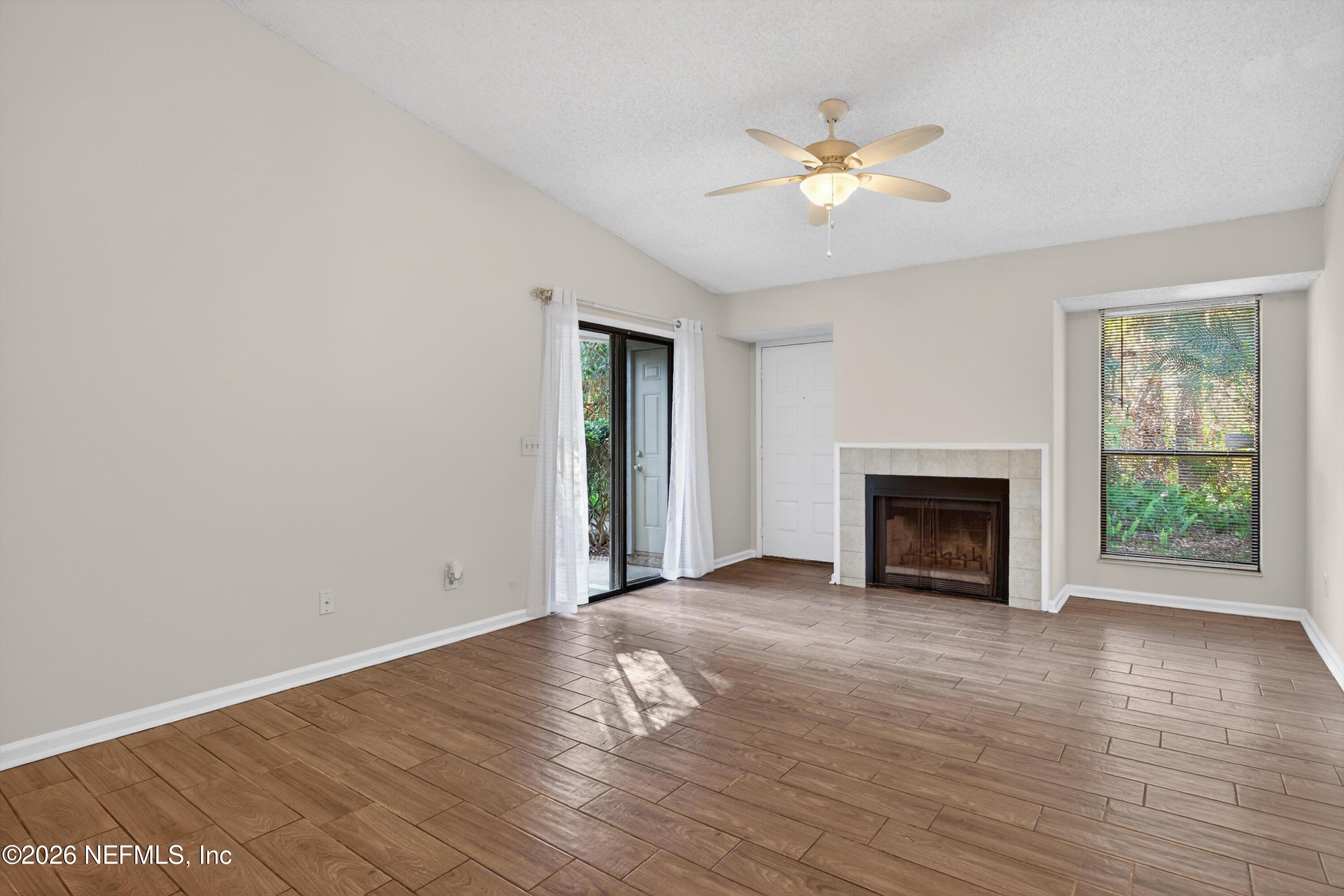 3801 Crown Point Road, Unit 1292 Jacksonville, FL 32257 - Photo 7 of 26 07-3801 Crown Point Rd #1292-19