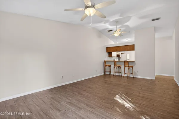 $127,000 | 3801 Crown Point Road, Unit 1292, Jacksonville, FL 32257