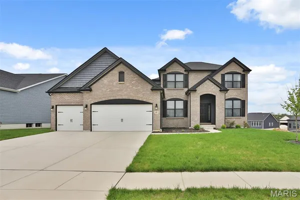 $615,000 | 112 Westhaven View Drive, Wentzville, MO 63385
