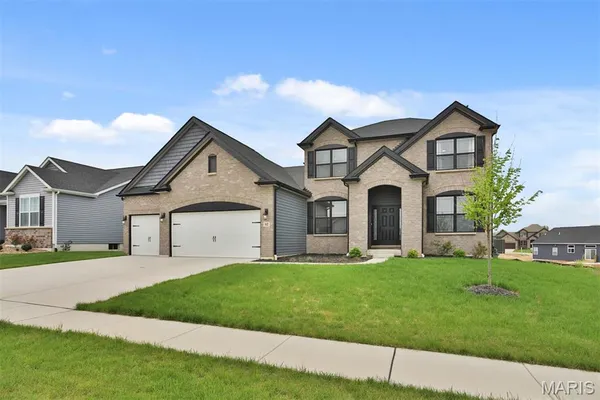 $615,000 | 112 Westhaven View Drive, Wentzville, MO 63385