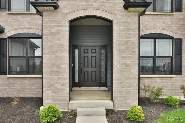 $615,000 | 112 Westhaven View Drive, Wentzville, MO 63385