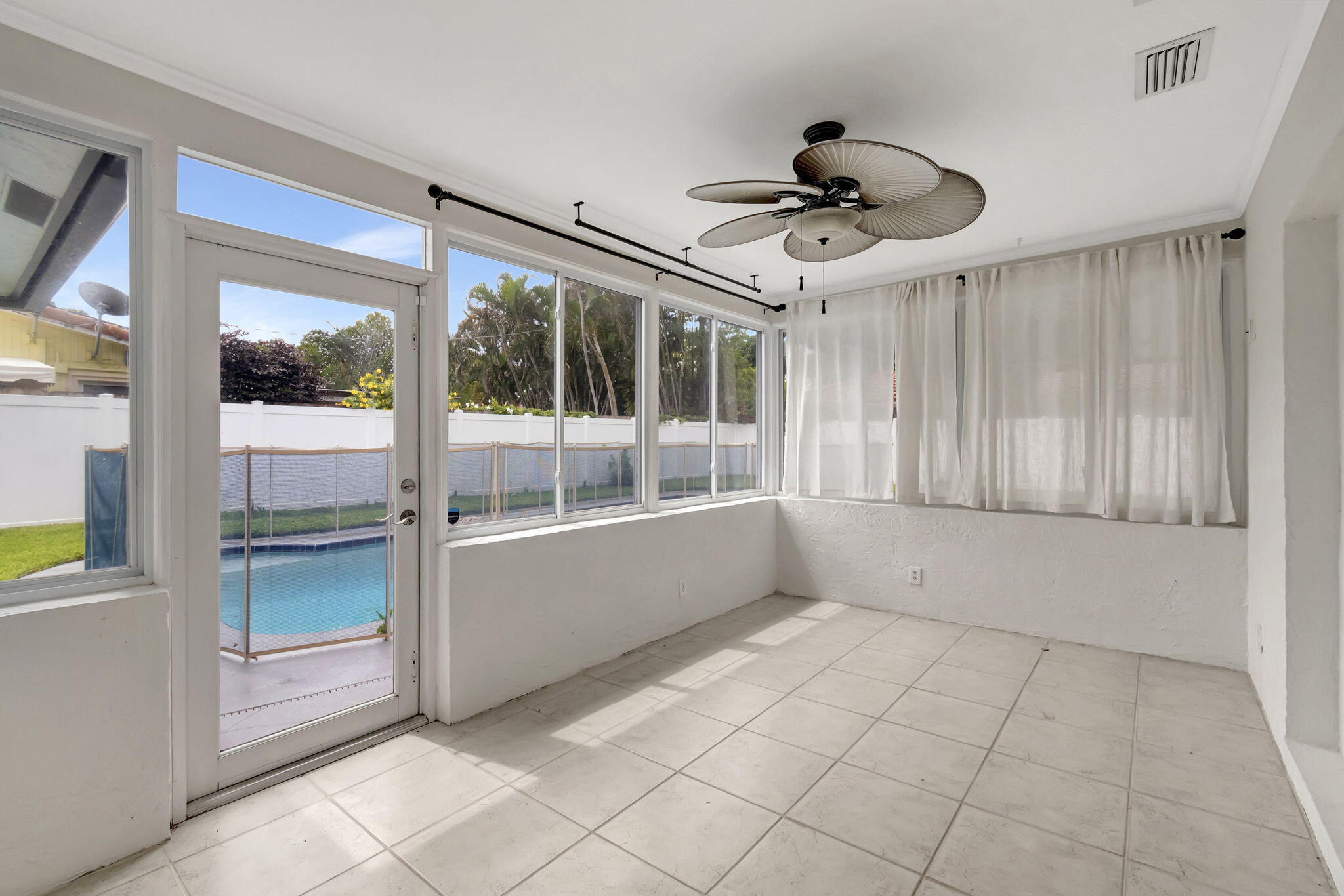 3799 Northwest 2nd Court Boca Raton, FL 33431 - Photo 37 of 50 38-web-or-mls-DSC_3855